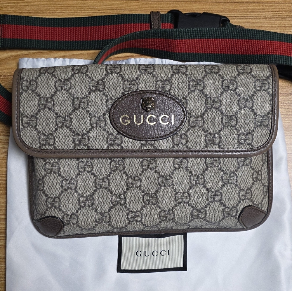 Authentic Gucci GG Supreme Monogram Belt Bag Fanny Pack